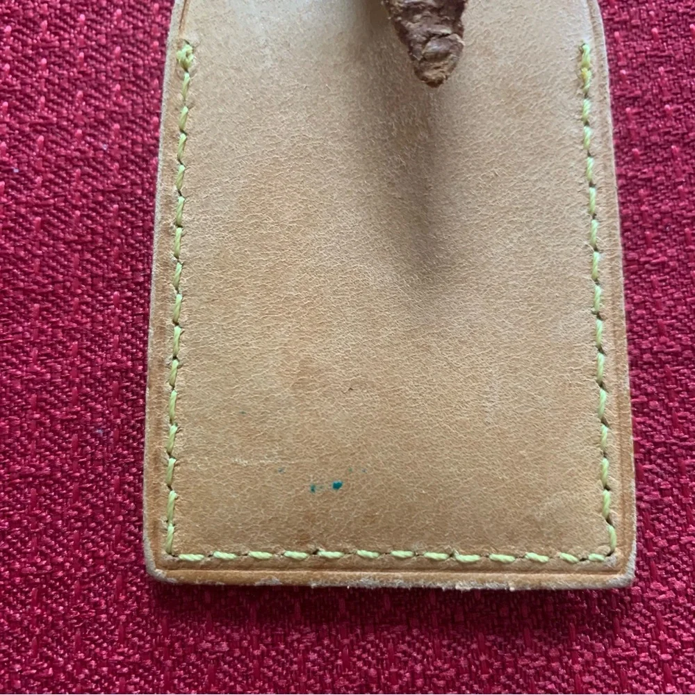 Louis Vuitton please see